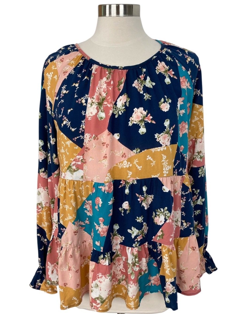 Andree by Unit Women's Patchwork Floral Babydoll Top, Size Large